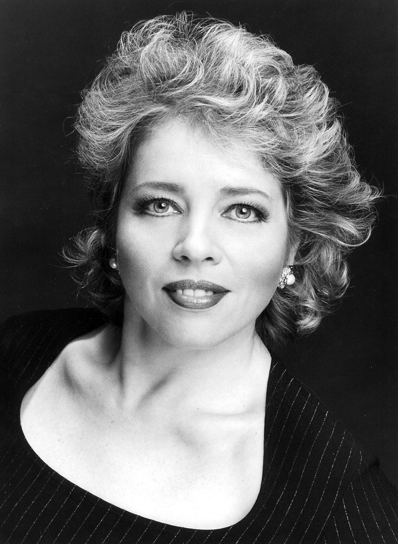 Madison Sounds:  Olga Makarina, Soprano – “North–South Express”